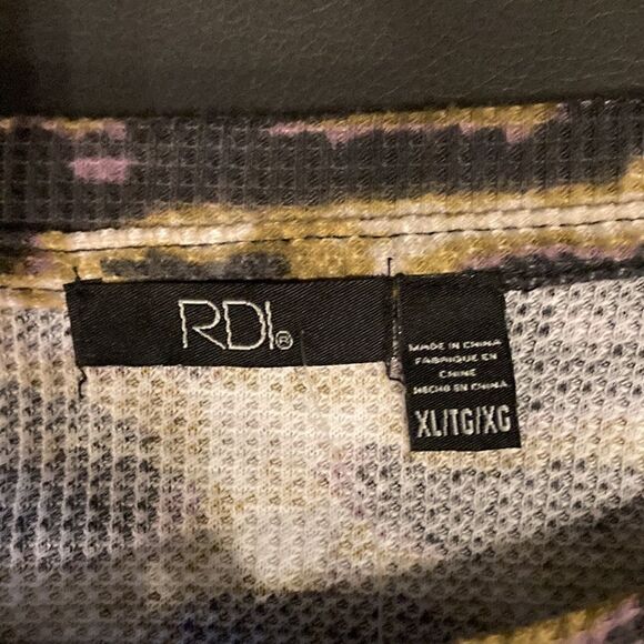 RDI leopard print cropped long John shirt NWT, size XL - Picture 5 of 7